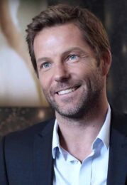 Jamie Bamber