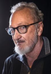 Robert Englund