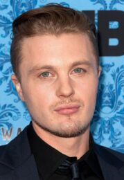 Michael Pitt