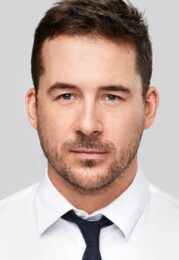 Barry Sloane